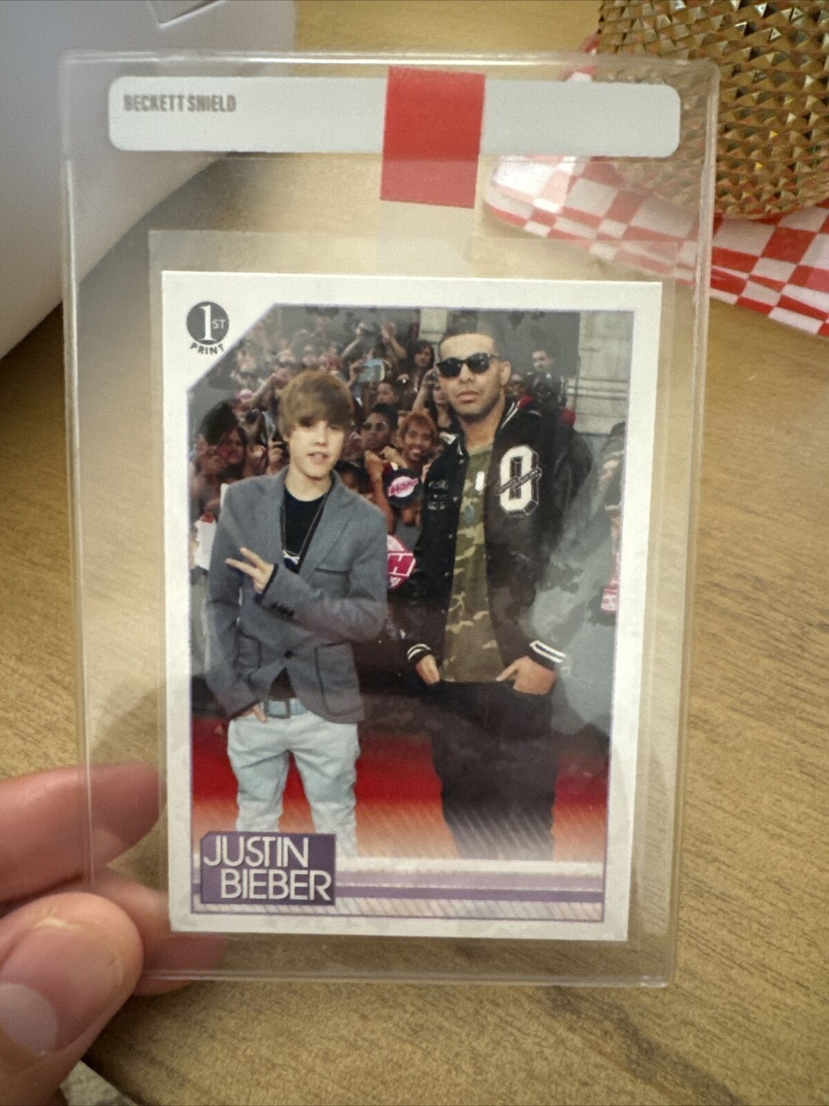 2010 Panini Justin Bieber 1st Print Justin Bieber Drake #145 01l2