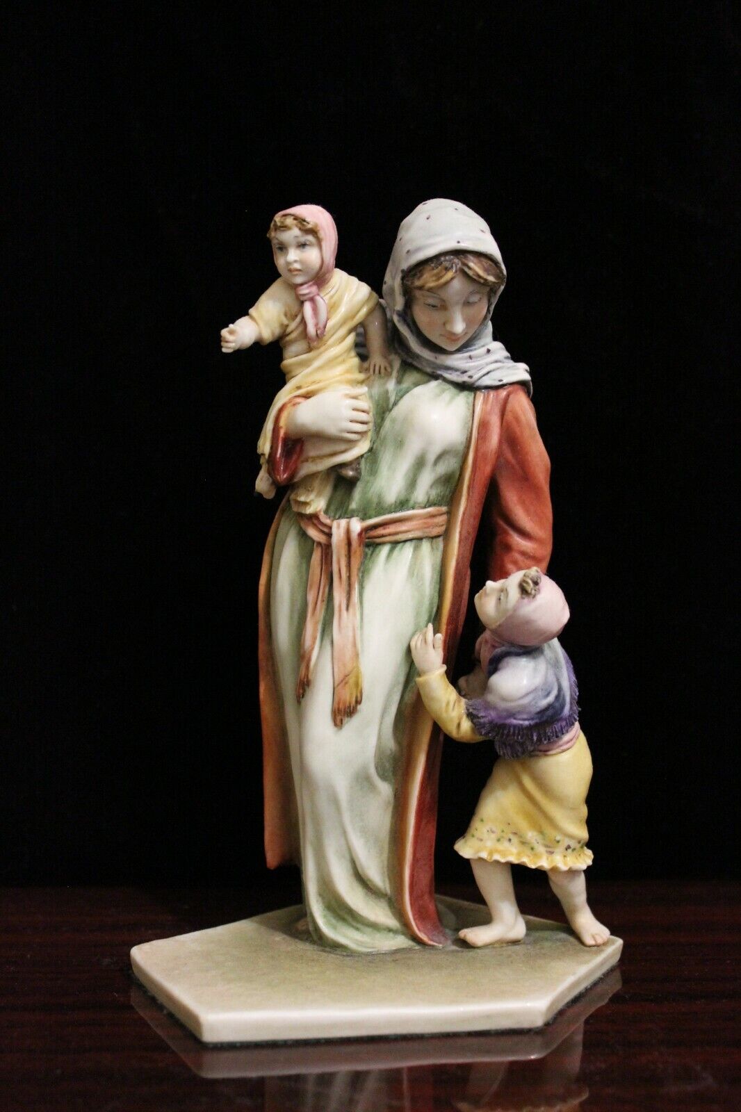 Vtg Italy Antonio Borsato Mother w Children Nativity Porcelain Figurine Rare 7\