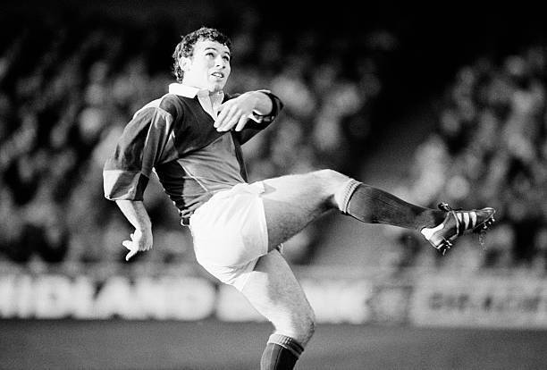 Football Tony Ward Of Ireland In Action 1980 OLD PHOTO
