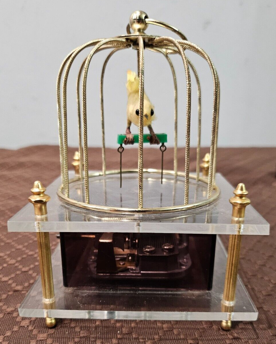 Vintage Sankyo Japan Dancing Bird In a Cage Music Box Works Well 