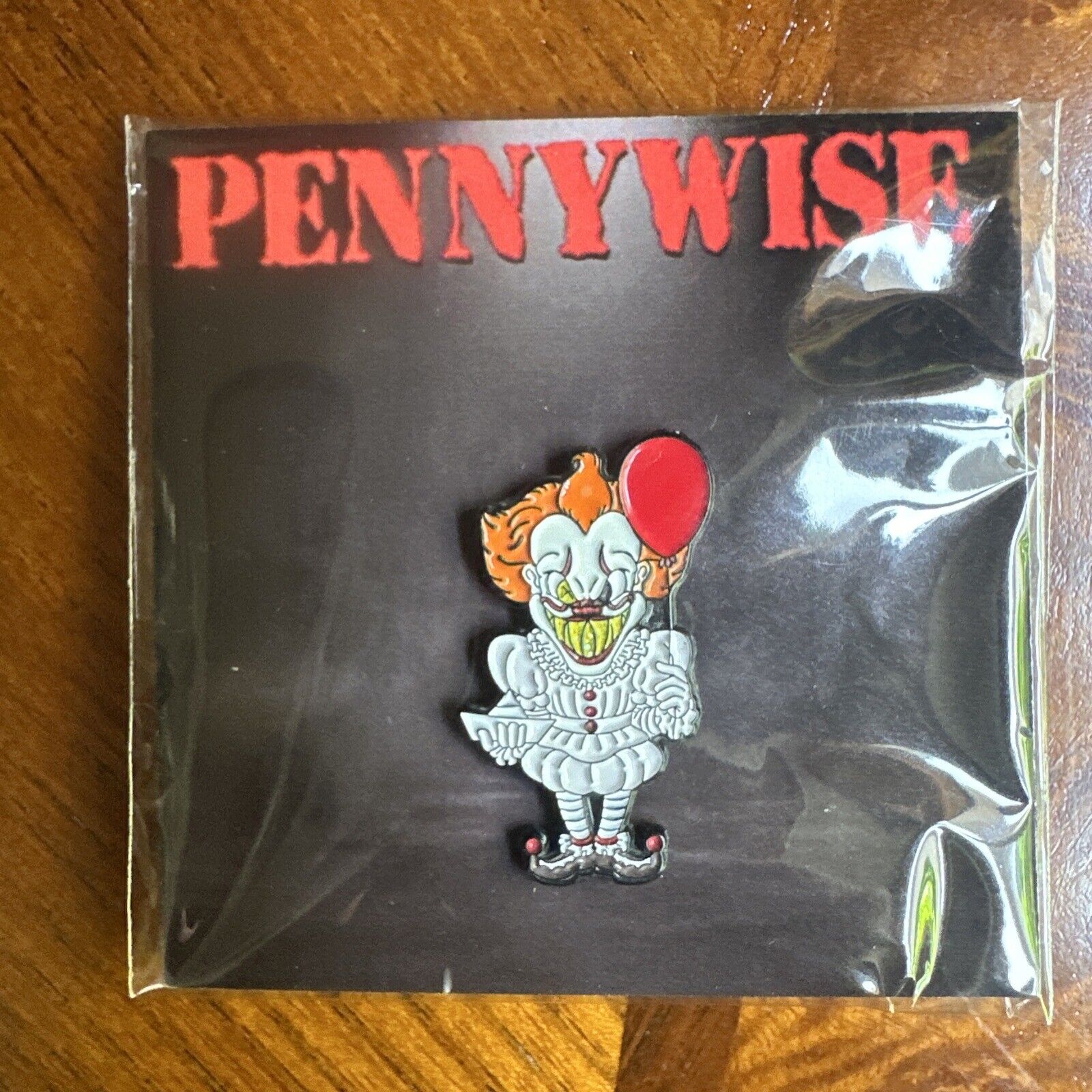 Pinzcity Pennywise Scare Bear Pin New Glow In The Dark Not Hat Club Horror Pack