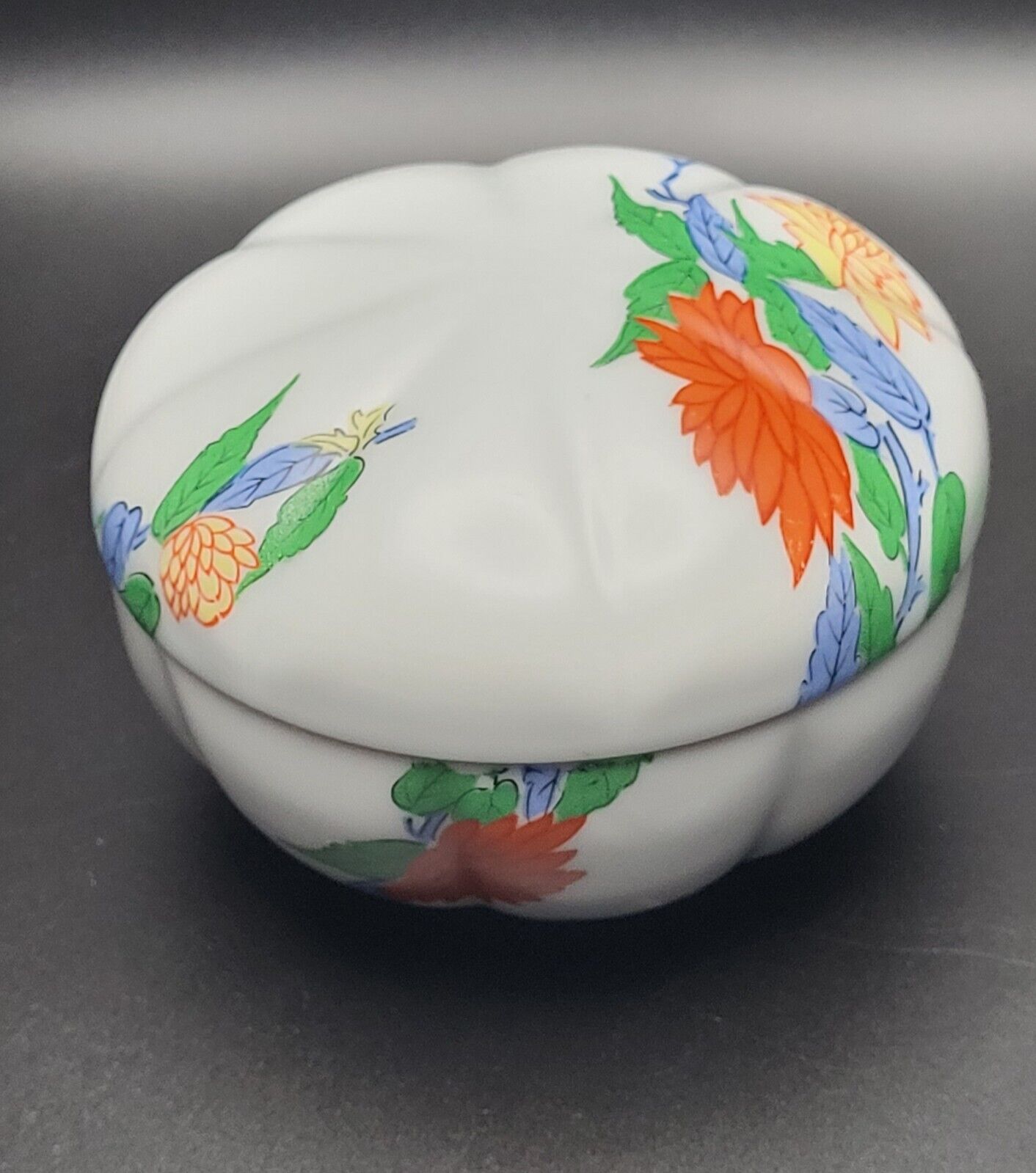 Vintage Floral Painted Porcelain Trinket Box Signed in Asian 