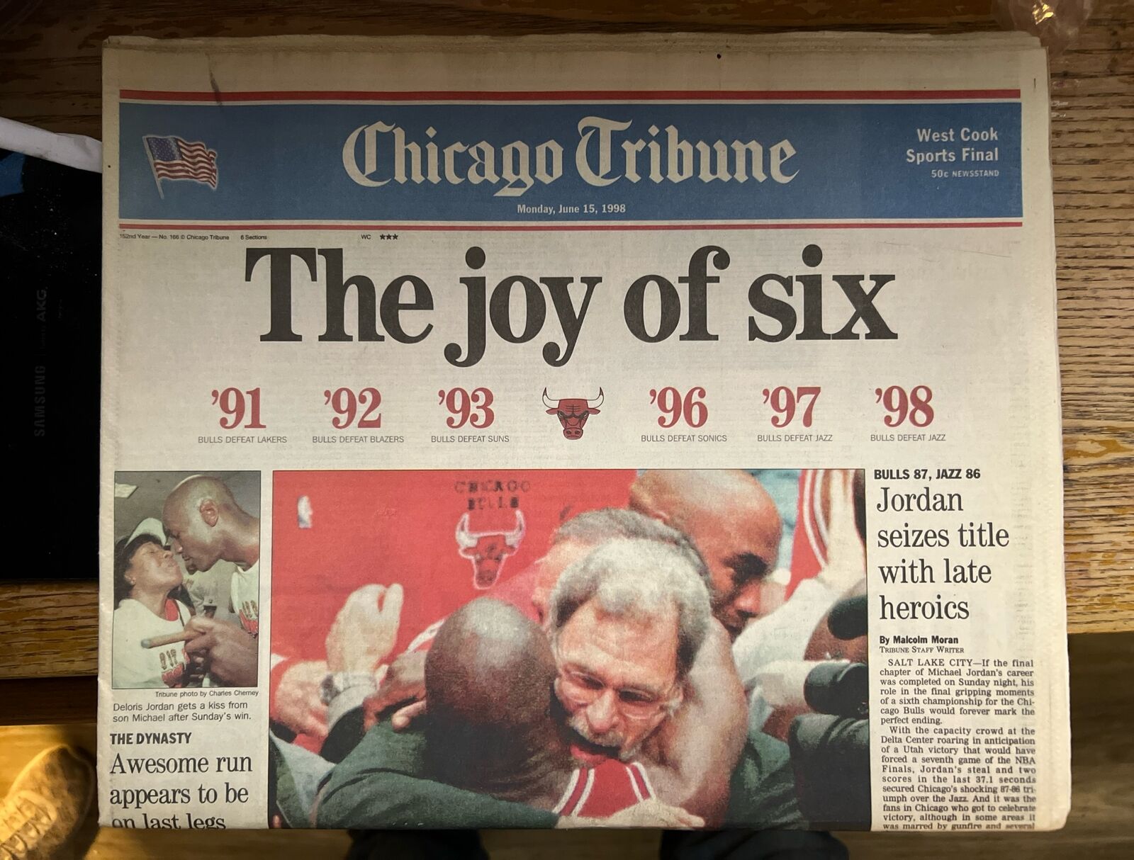 Vintage June 15 1998 MICHAEL JORDAN Chicago Tribune THE JOY OF SIX FULL SPORTS