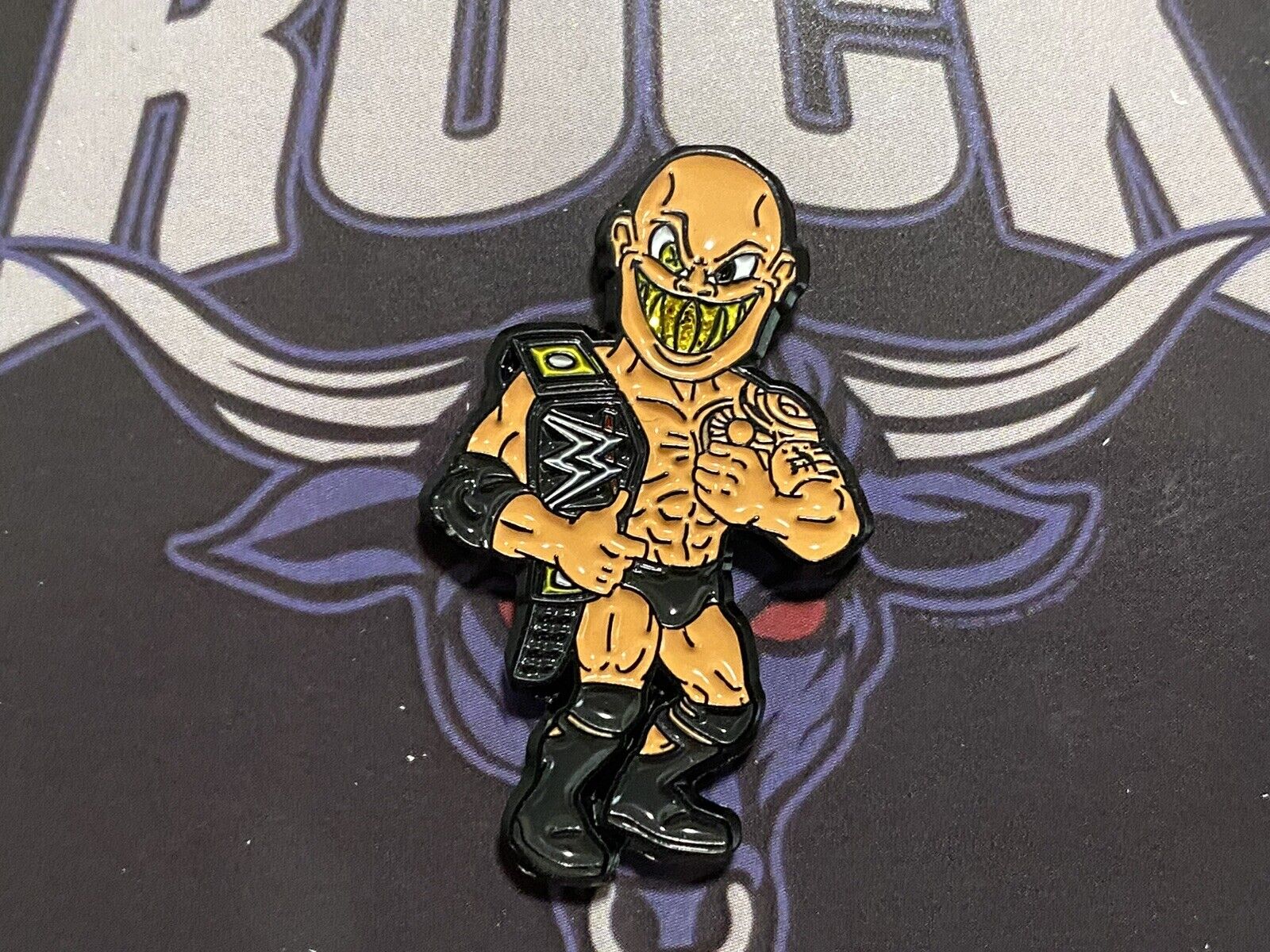 Pinzcity The Rock Scare Bear Hat Pin Limited Edition Brahma Bull WWE WWF WCW