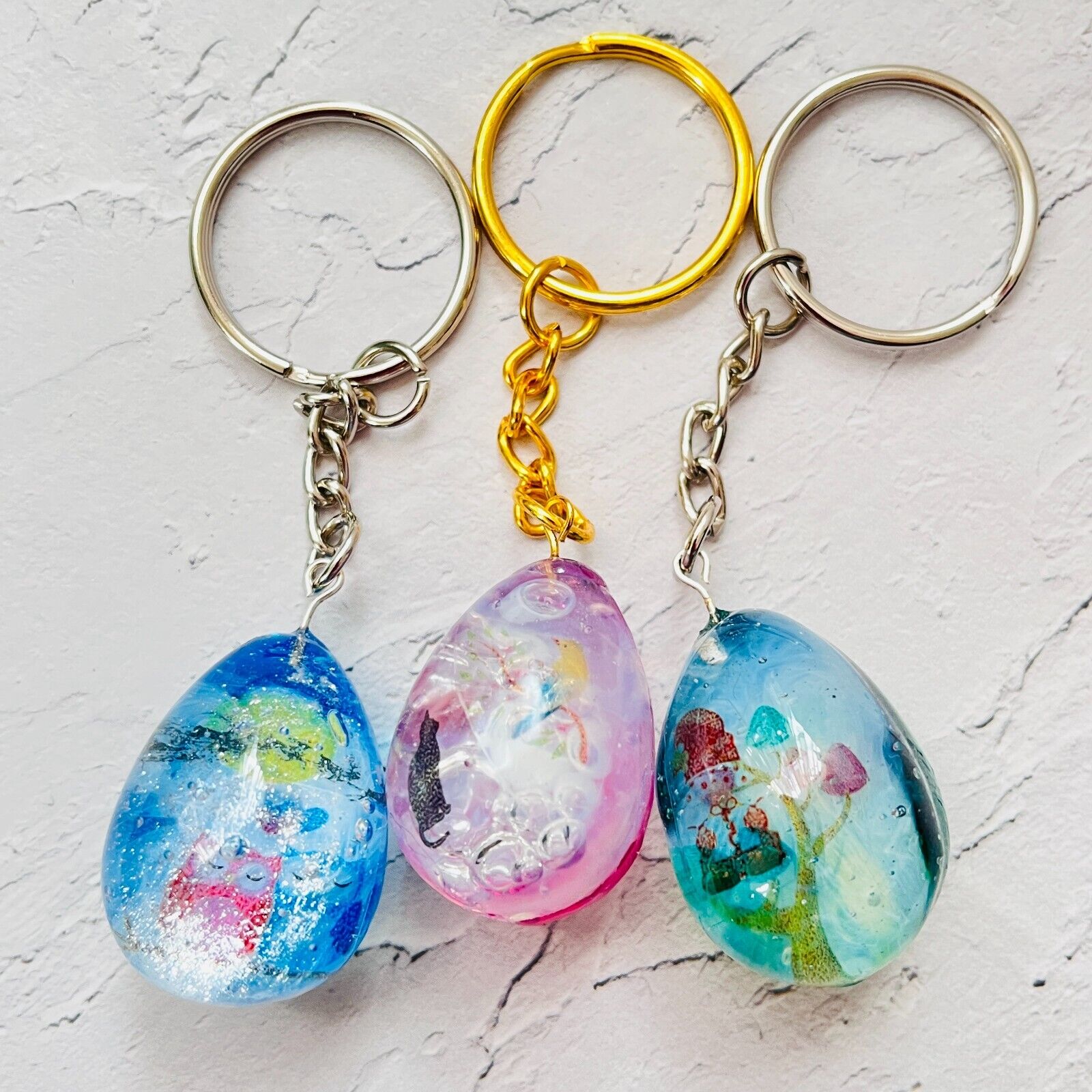 Colorful Resin Keychain Set - Encapsulated Glitter & Charms, Unique Gift