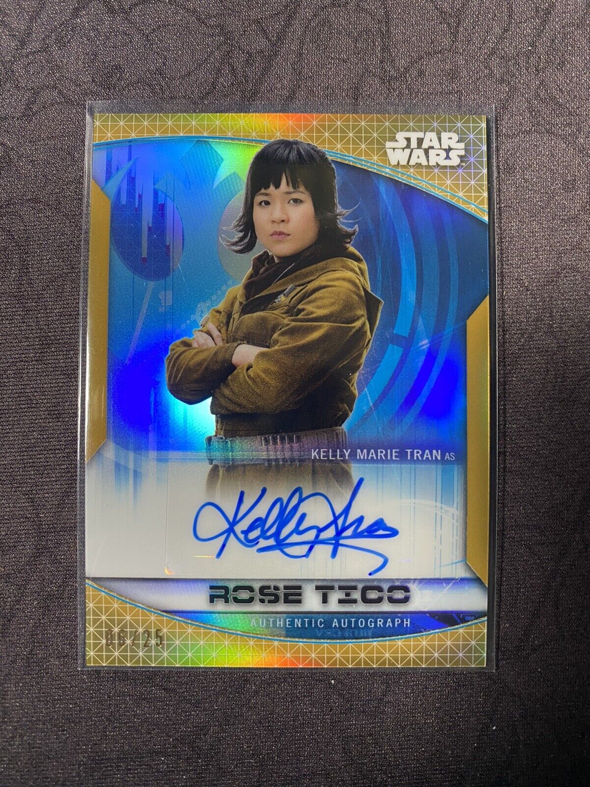 2020 Topps Star Wars Chrome Perspectives  Kelly Marie Tran Rose Tico # /25 Auto