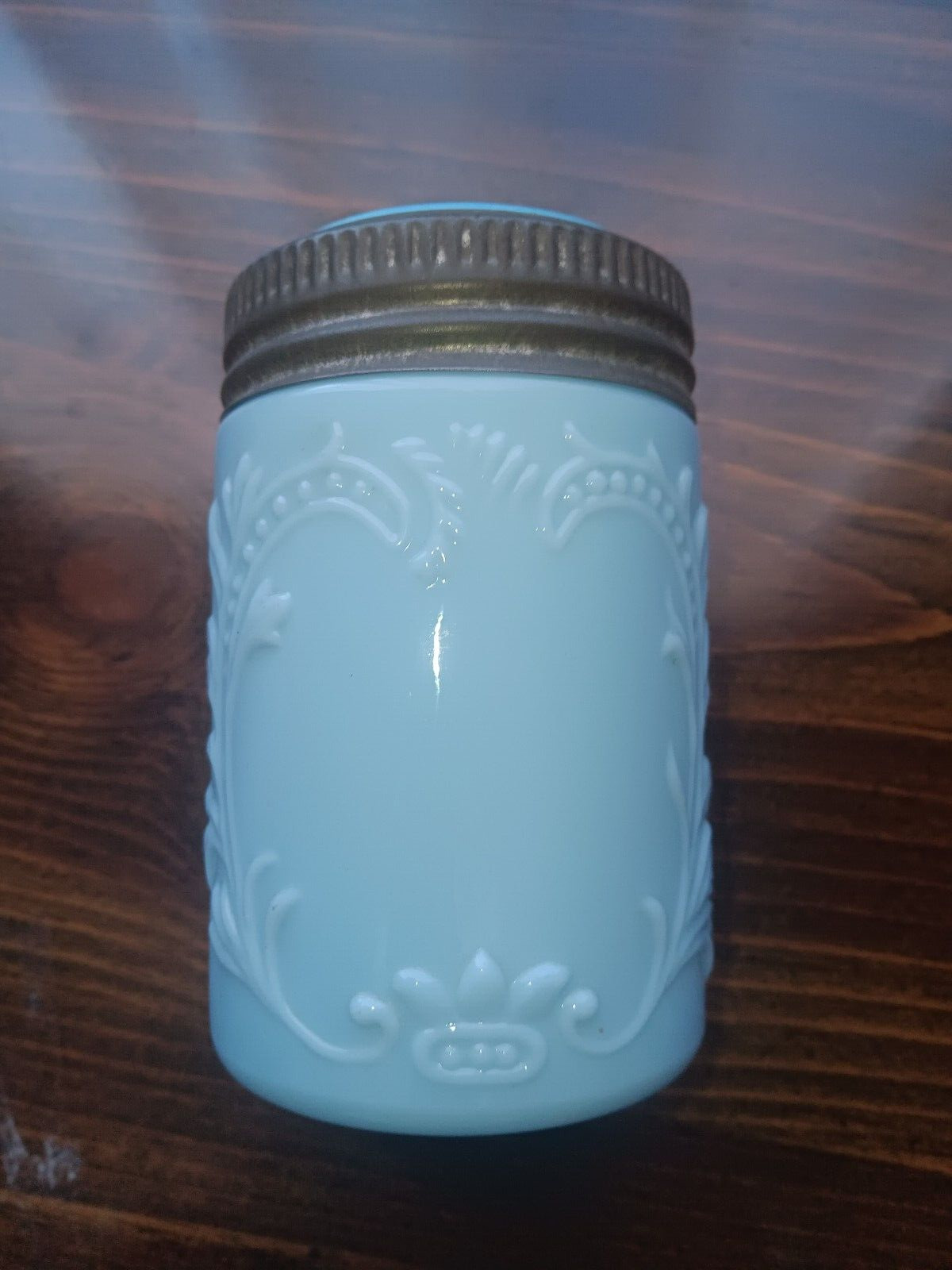 Vintage half pint Scroll jar Daisy design BLUE milk glass 