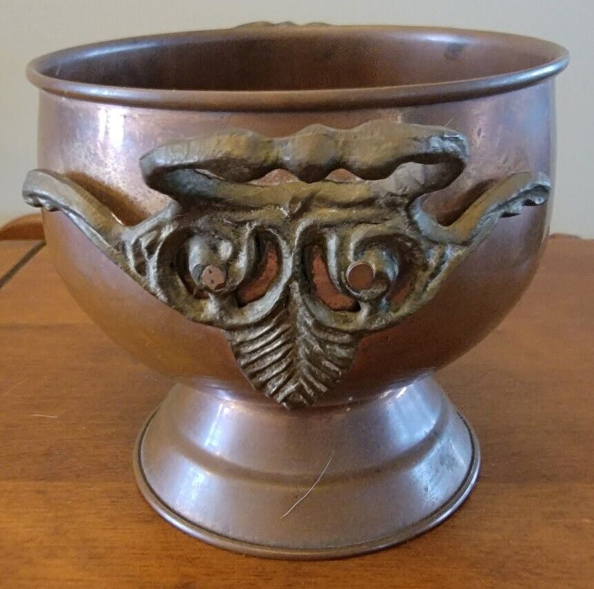 Vintage- Decorative Copper  Pot With Handles
