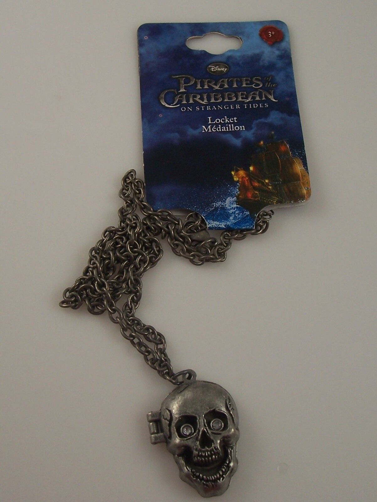 Disney Pirates of Carribbean Locket necklace Jack Sparrow Johnny Depp replica