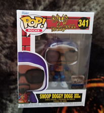 Pop Funko 341 Snoop Doggy Dogg with Hoodie Limited Edition picture
