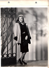 HOLLYWOOD BEAUTY GINGER ROGERS by MIEHLE DBW STUNNING PORTRAIT 1942 Photo C34 picture