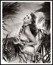 HOLLYWOOD Beauty RITA HAYWORTH ALLURING POSE PORTRAIT 1940s ORIGINAL Photo 321 picture