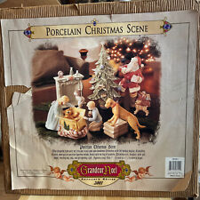 Grandeur noel 2001 Porcelain Christmas Scene complete in box HARD TO FIND picture