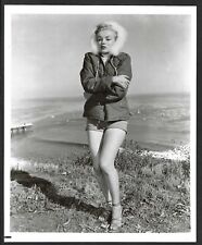 BEAUTY ACTRESS MARILYN MONROE CHEESCAKE LEGS VINTAGE ORIGINAL PHOTO picture