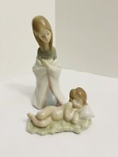 LLADRO Spain Children's Nativity Mary and Baby Jesus picture