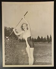1947 Marilyn Monroe Original Photo Golf Tournament Norma Jeane Vintage Photo picture