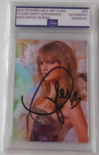 TAYLOR SWIFT AUTOGRAPH CARD  W/HEART picture