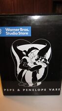 1997 Vintage Pepe Le Pew & Penelope Kissing Love Heart Vase Ceramic Warner Bros. picture