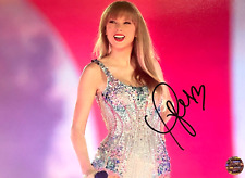 TAYLOR SWIFT Hand-Signed 7x5 inch Photo Original Autograph w/COA Certification picture