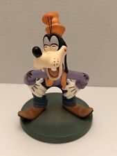 WDCC Walt Disney Classic Collection Goofy A Real Knee Slapper￼Figurine picture