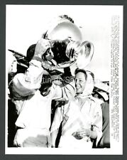 VTG PRESS PHOTO / ROGER PENSKE / PUERTO RICO GRAND PRIX WINNER /  1962 picture