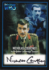 2002 Strictly Ink Doctor Who AU4 Nicholas Courtney The Brigadier Autograph Card picture
