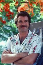 Magnum P.I. 24x36 inch Poster Tom Selleck Arms Folded picture