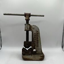 Antique Crown Armstrong Chicago No.10 Cast Iron Pipe Vise Heavy picture