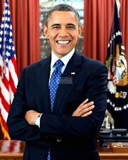 PRESIDENT BARACK OBAMA 44TH PRESIDENT OF THE UNITED STATES - 8X10 PHOTO (AA-770) picture