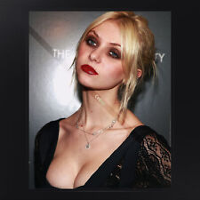 Taylor Momsen 078 | 8 x 10 Photo | Celebrity Singer, Beautiful Woman picture