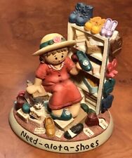 Zingle Berry Need-Alota-Shoes Ceramic Figurine 1018 Holly Berry Pavilion Gift Co picture