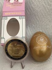 TRUMP 2020 GOLD EASTER EGG + WHITE HOUSE CHALLENGE COIN PRESIDENT REPUBLICAN GOP picture