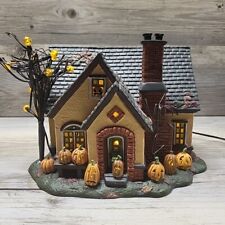Dept 56 Halloween® The Pumpkin House Trick-or-Treat Lane No Box *Read* picture