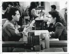 1994 Press Photo Jerry Seinfeld and Julia Louis Dreyfus in Seinfeld - XXB03125 picture