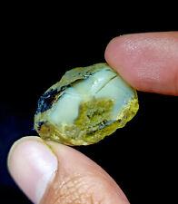 29 Crt Opal Raw stone Natural Ethiopian Opal Raw rough stone Healing Raw Opal / picture