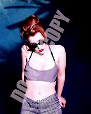 Gillian Anderson X-Files TV Show In Sexy Outfit Cheesecake Pin-Up 8x10 Photo picture