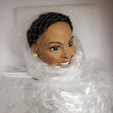 Michelle Obama Commemorative Bride Doll Ashton Drake Galleries COA Number 0169 picture