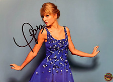TAYLOR SWIFT Hand-Signed  7x5 inch Photo Original Autograph w/COA Certification picture