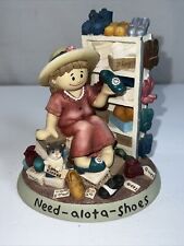 Zingle Berry Need-Alota-Shoes Ceramic  1018 Holly Berry Pavilion Gift Co 1999 picture