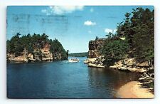 Jaws Of the Dells High Rock Majestic Gateway Wisconsin Dells WI VTG Postcard picture