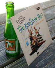 7up Exclusive KINGSTON TRIO Cool Cargo 45rpm EP & 1953 7up SWIMSUIT GIRL BOTTLE picture