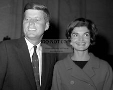 ATTEND INAUGURAL EVENT  8X10 PHOTO KENNEDY & JACQUELINE JACKIE JOHN F CC570 