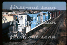 R DUPLICATE SLIDE - Rock Island RI 4519 GP-7 Action on Freight picture