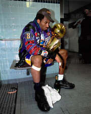 Kobe Bryant Ponders his team's 2001 NBA Finals Win picture