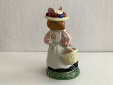Vintage 1980's Royal Doulton Bunnykins LADY WOODMOUSE D.BH.5 Made in England picture