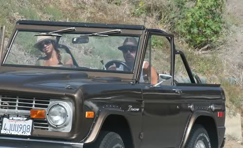 Jeremy Piven with girlfriend in his topless brown Ford Bronco 