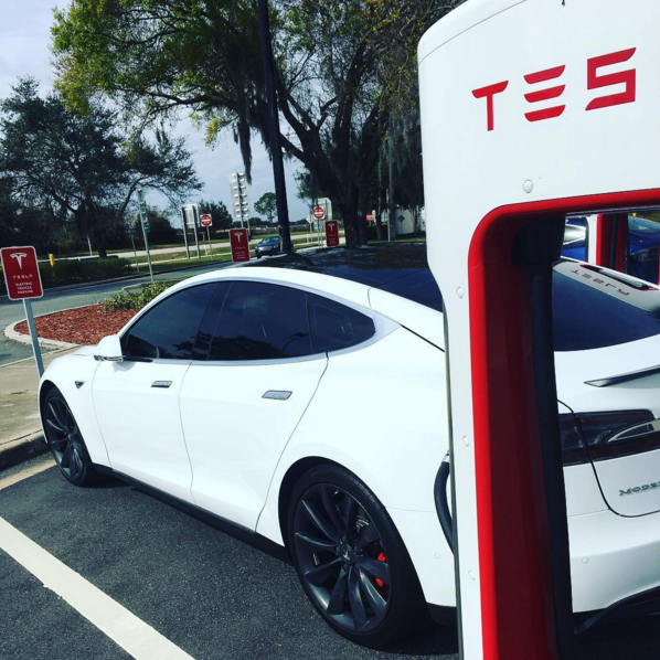 Kate Upton Tesla Model S