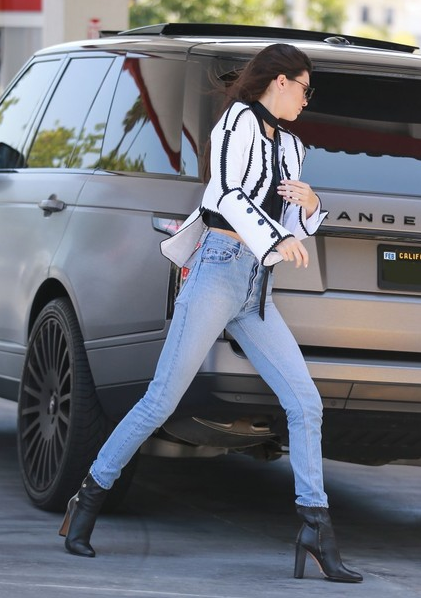 Kendall Jenner Custom Range Rover