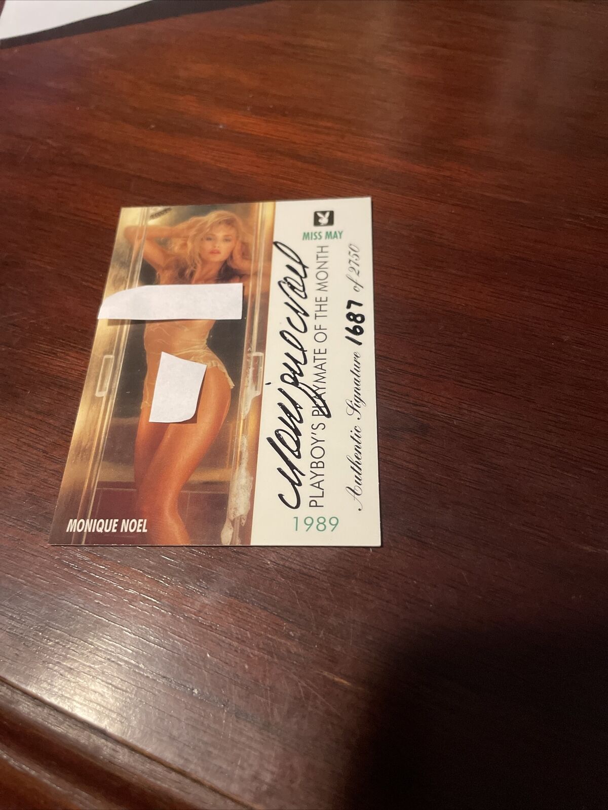 1995 Monique Noel Autograph Playboy Miss May 1989 Auto Card Serial # 1687/2750