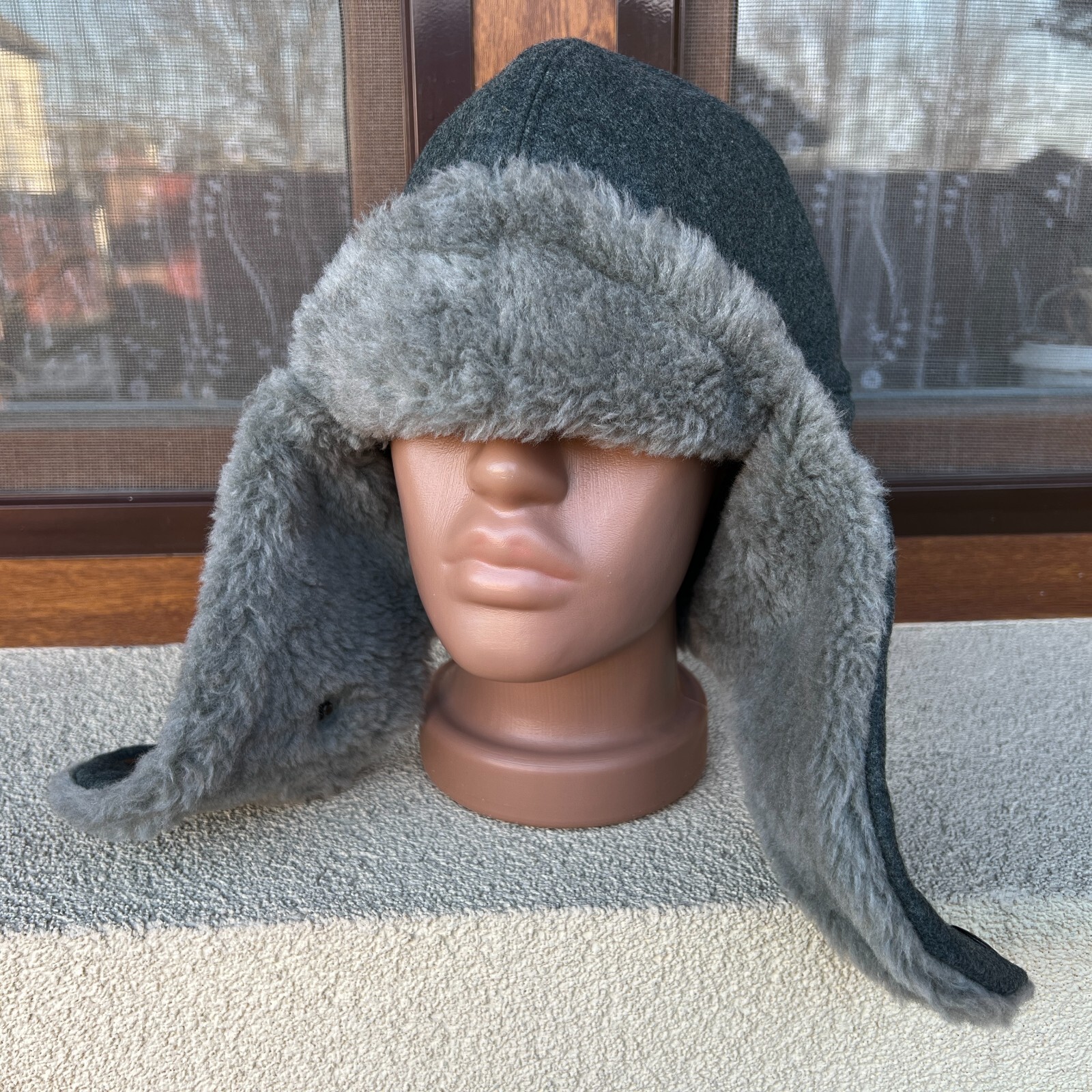 Vintage Swiss Military Army Winter Wool Hat LUPO USHANKA Surplus Uniform Gear. Vintage Swiss Military Army Winter Wool Hat LUPO USHANKA Surplus Uniform Gear.
